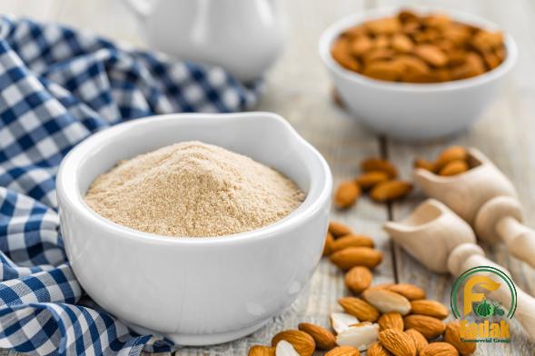 What can be the best substitute for almonds?