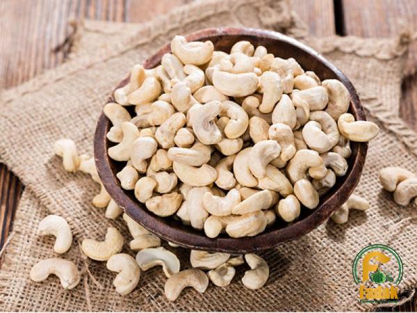 Comparison of purchase price of cashew nut types in December 2023